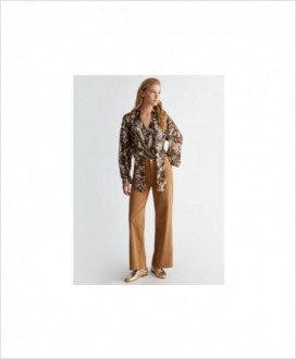 Pantalón camel tobillero bolsillo plastrón strass LIU JO
