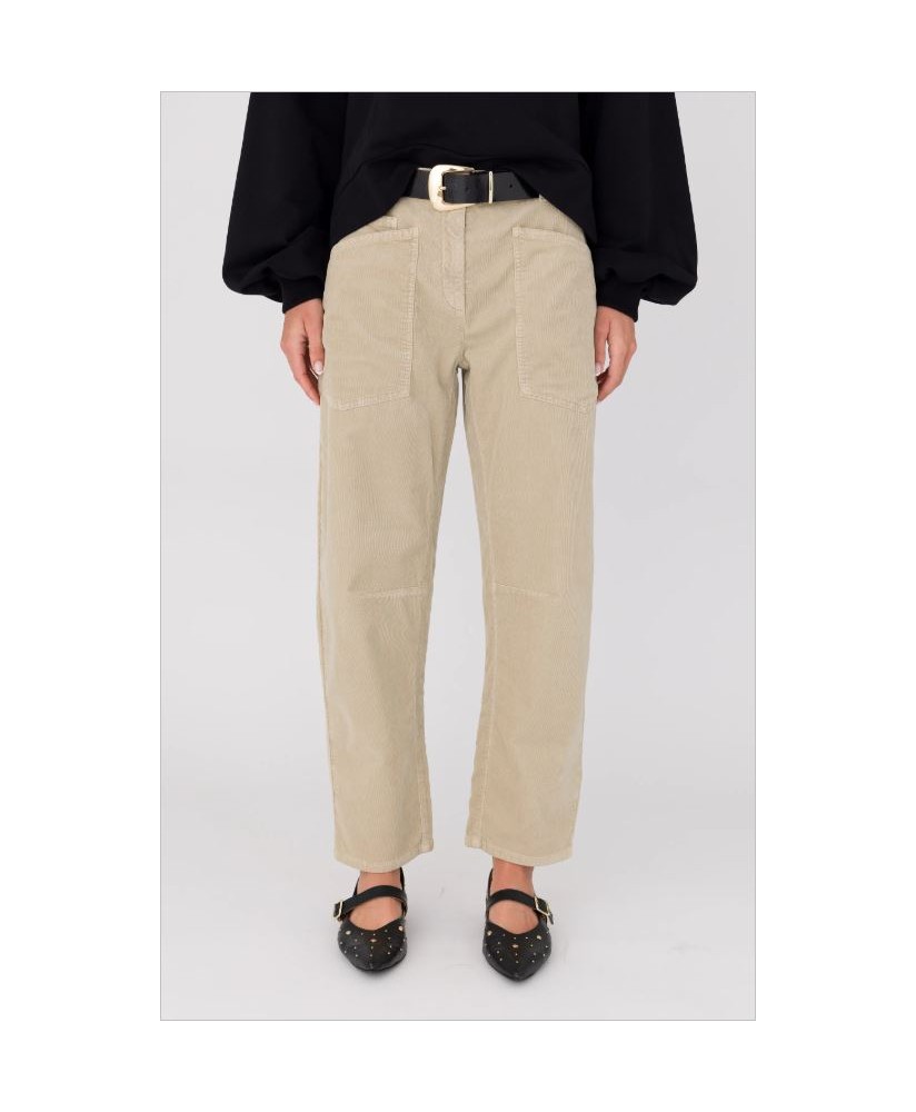 Pantalón panilla beige costuras rodillas Ocean CAMBIO