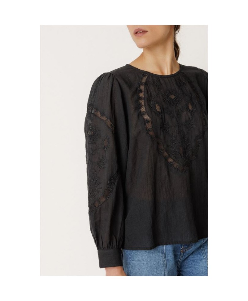 Blusa bordado romántico negra INDI&COLD