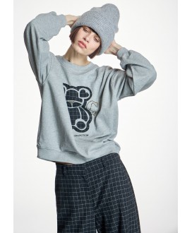 Sudadera gris con print ALBA CONDE