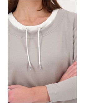 Sudadera camel cuello blanco cordón MONARI