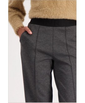 Pantalón jogger gris goma cintura letras MONARI